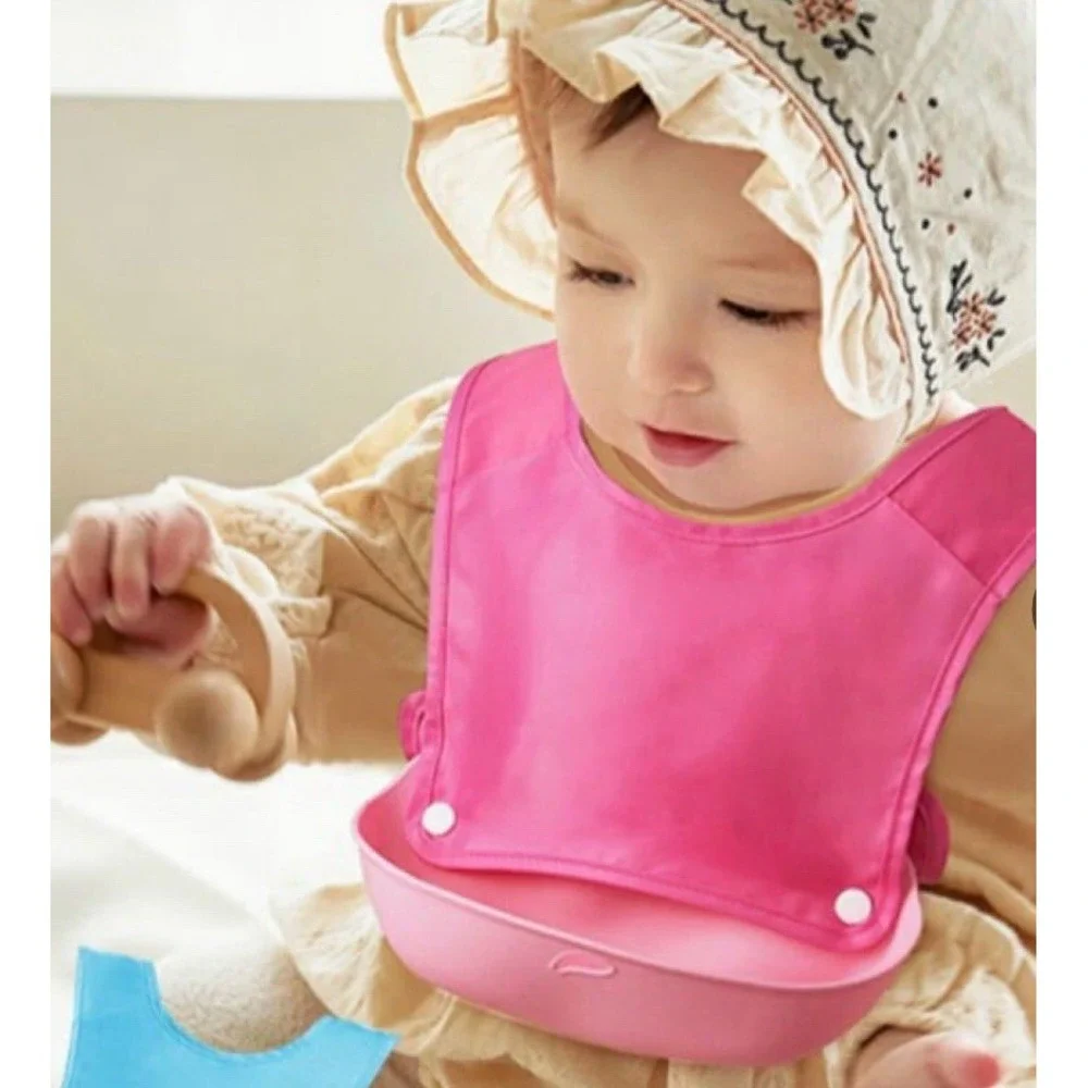 KokKreat Baby‎ Bib – BPA Free, Waterproof, with Food Catcher Pocket – Brand New